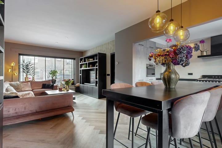 Foto 8 van Sumpiusstraat 11