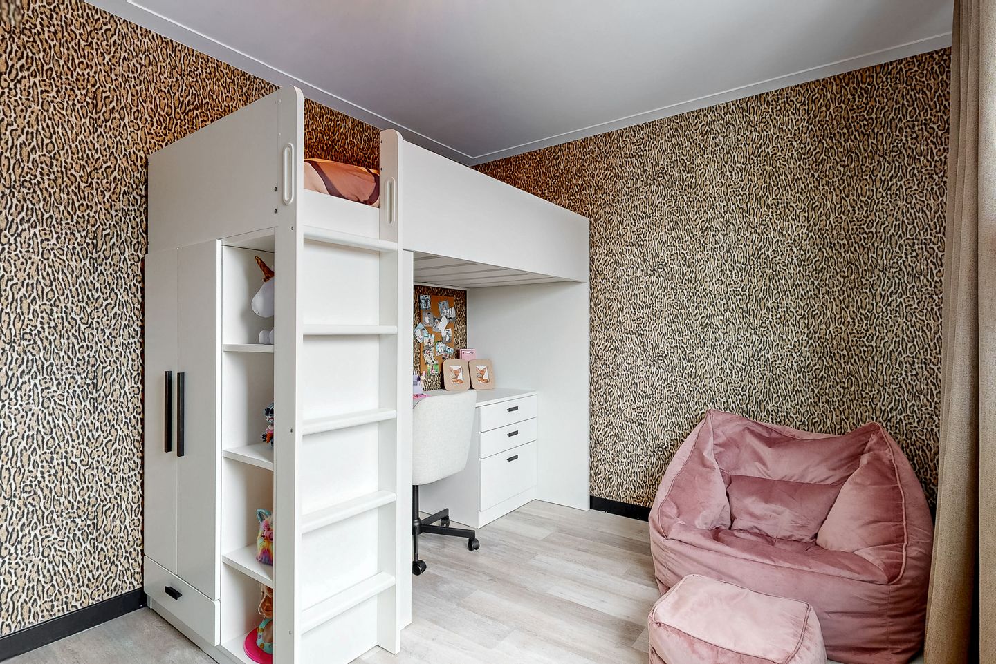 Photo 19 of Sumpiusstraat 11