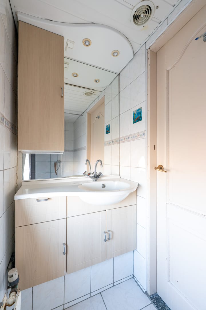 Photo 25 of De Ruyterlaan 34