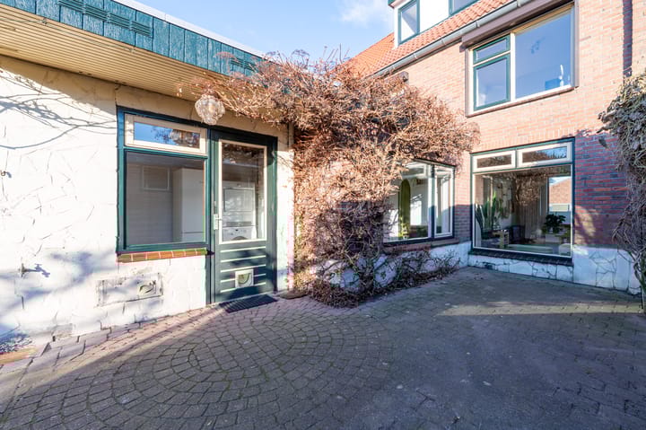 Photo 34 of De Ruyterlaan 34