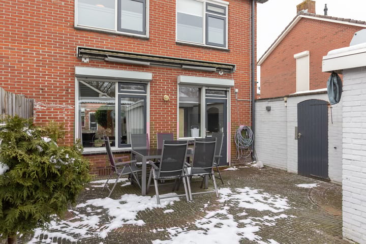 Foto 34 van Montgomerystraat 11