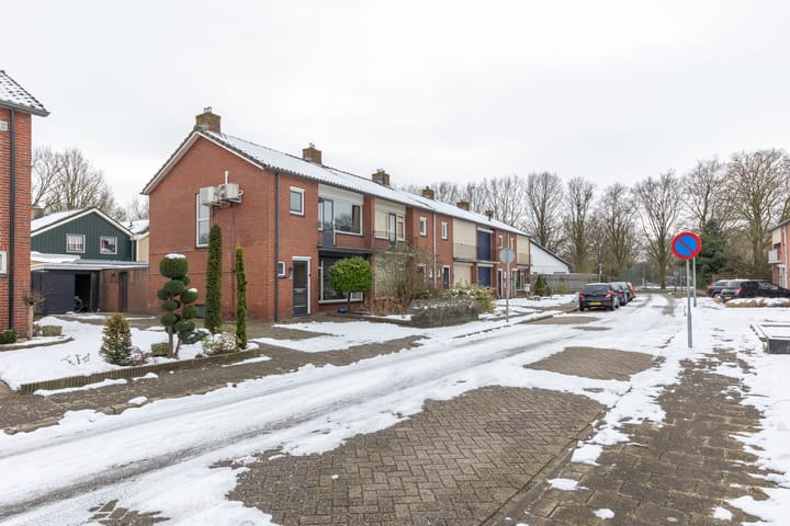 Foto 41 van Montgomerystraat 11