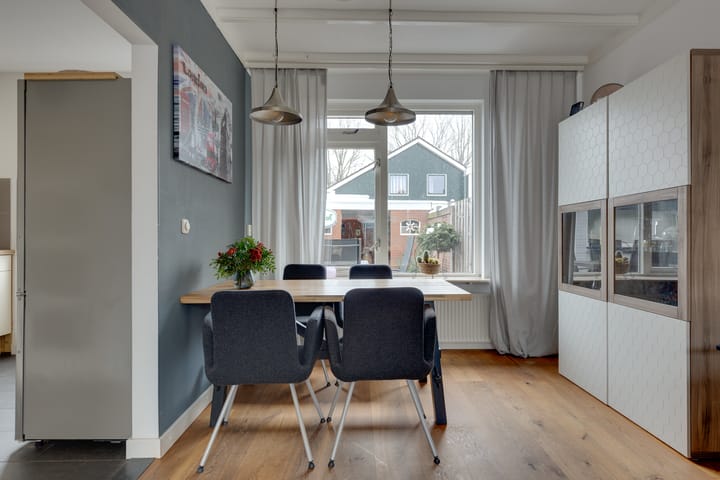 Foto 10 van Montgomerystraat 11