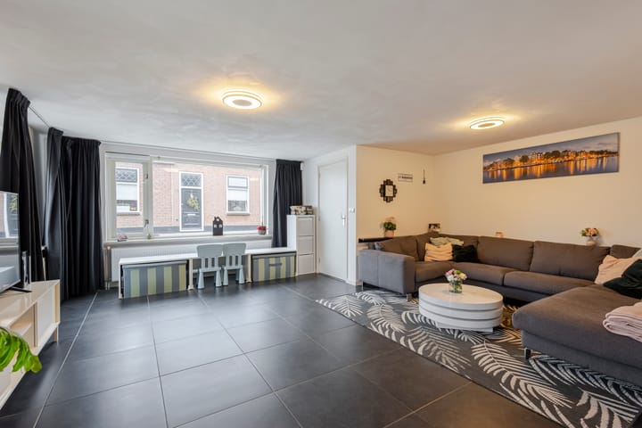 Foto 15 van Rijksweg 48