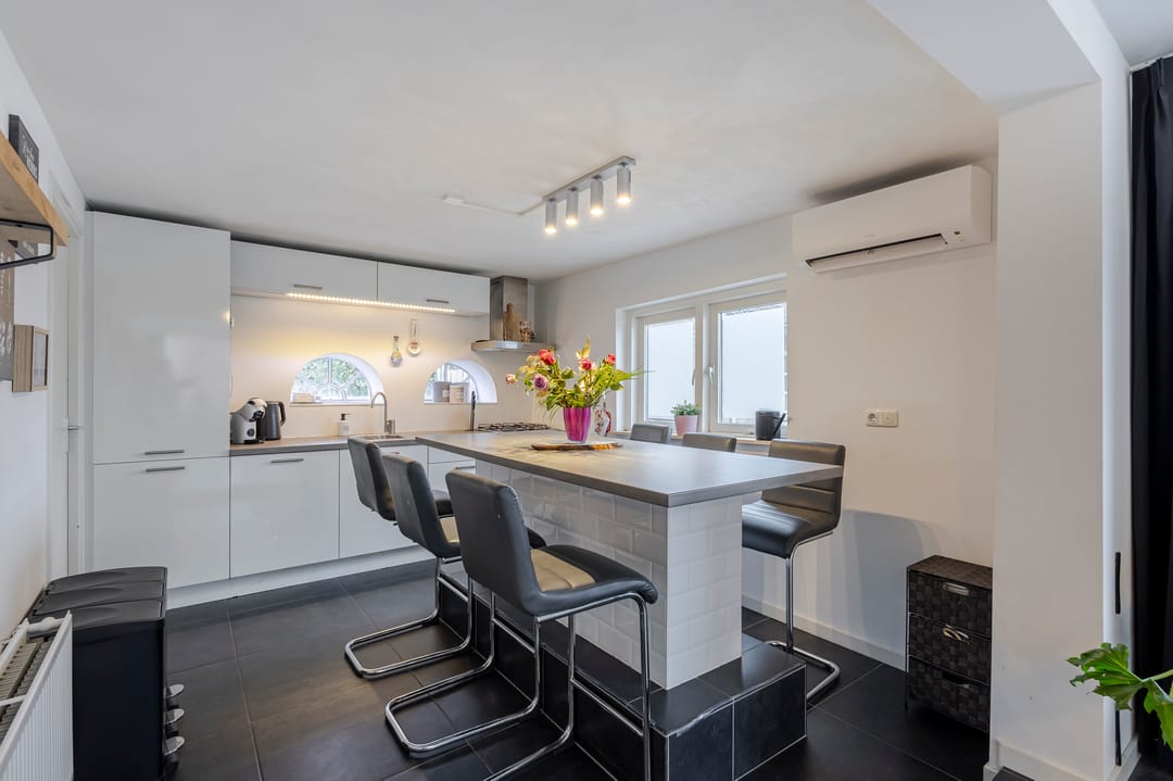 Foto 16 van Rijksweg 48