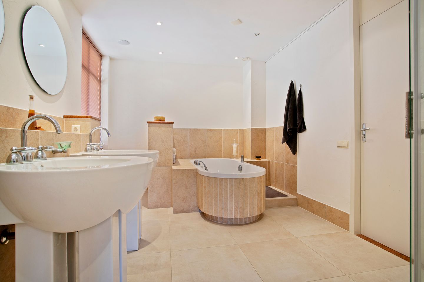 Foto 29 van Zwaenenstede 35