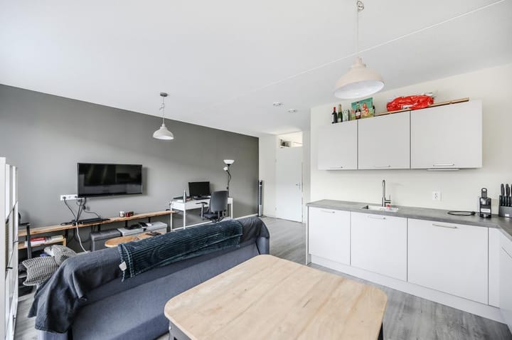 Foto 7 van Makelaarstraat 6-F