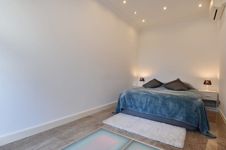 Foto 7 van Van Brederodestraat 83