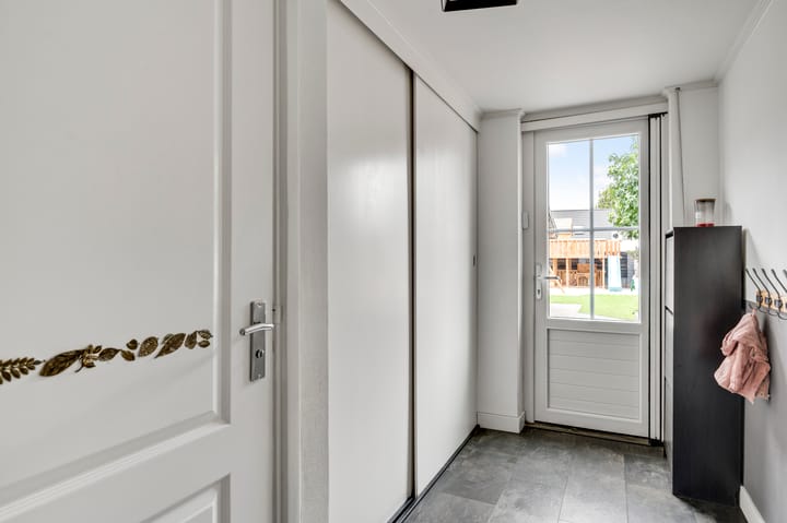 Foto 16 van Hobusstraat 9