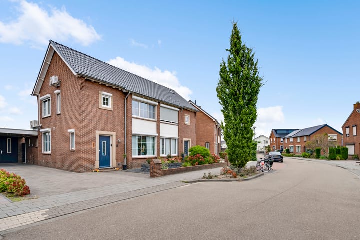 Foto 36 van Hobusstraat 9