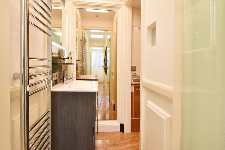 Foto 31 van Van Brederodestraat 83