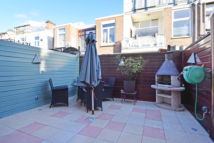 Foto 33 van Van Brederodestraat 83