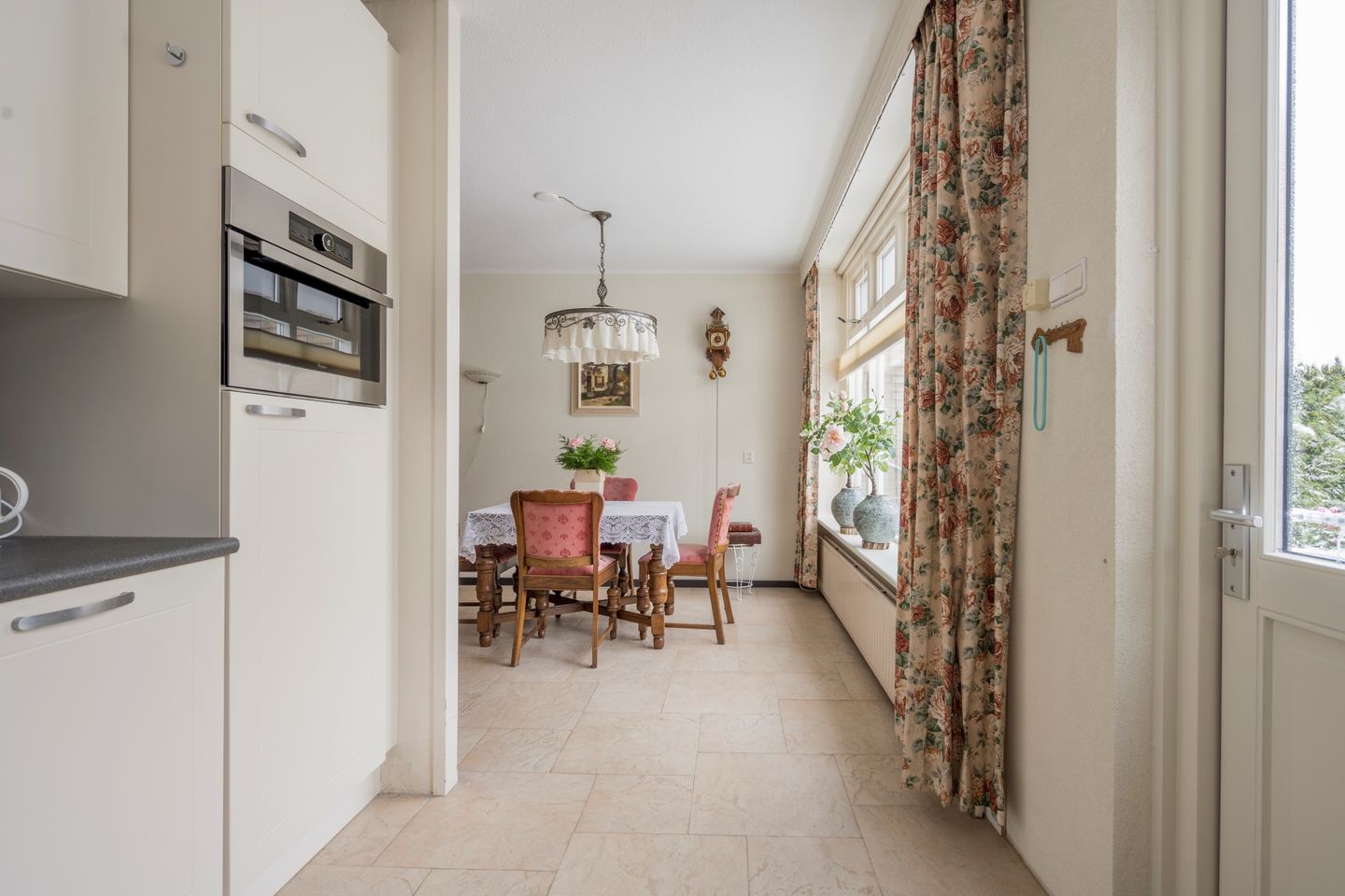 Photo 14 of Frans Halsstraat 95