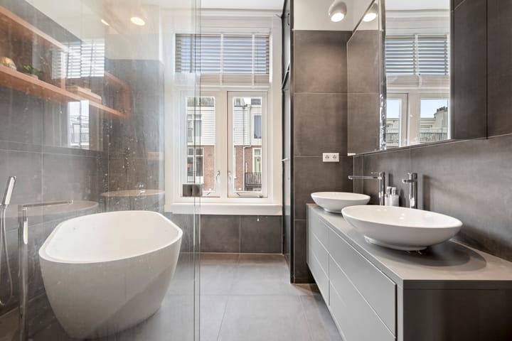 Foto 26 van Valeriusstraat 235-2