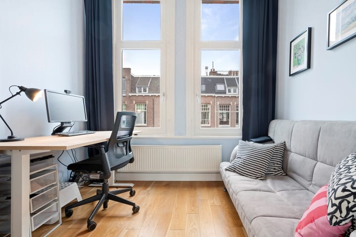 Foto 36 van Valeriusstraat 235-2