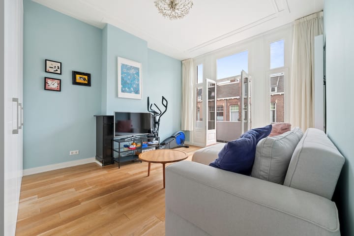 Foto 38 van Valeriusstraat 235-2