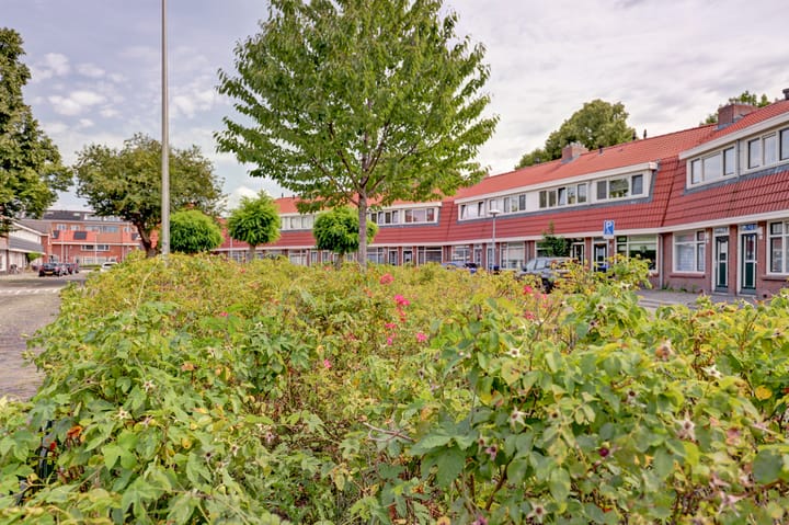 Foto 34 van M. de Klerkstraat 2