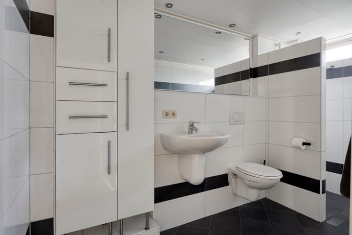 Foto 23 van H.M. Corwinstraat 25