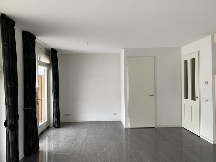 Foto 8 van Leostraat 29