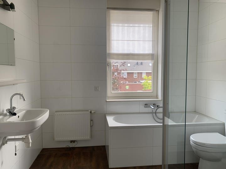 Foto 13 van Leostraat 29