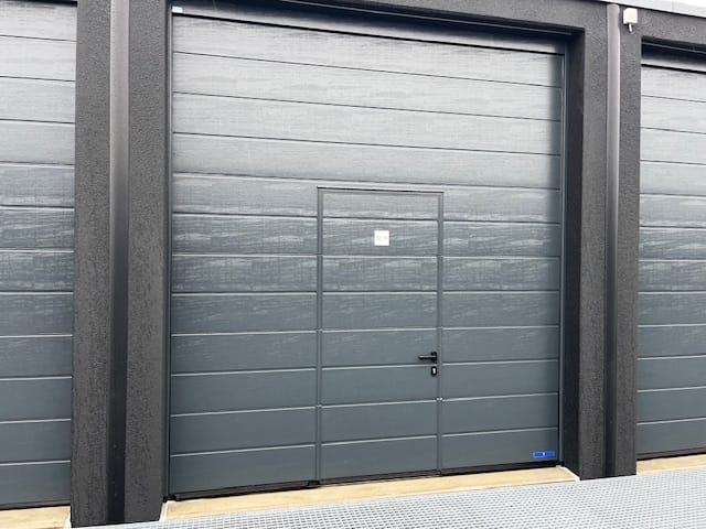 Lierweg 52-C, De Lier