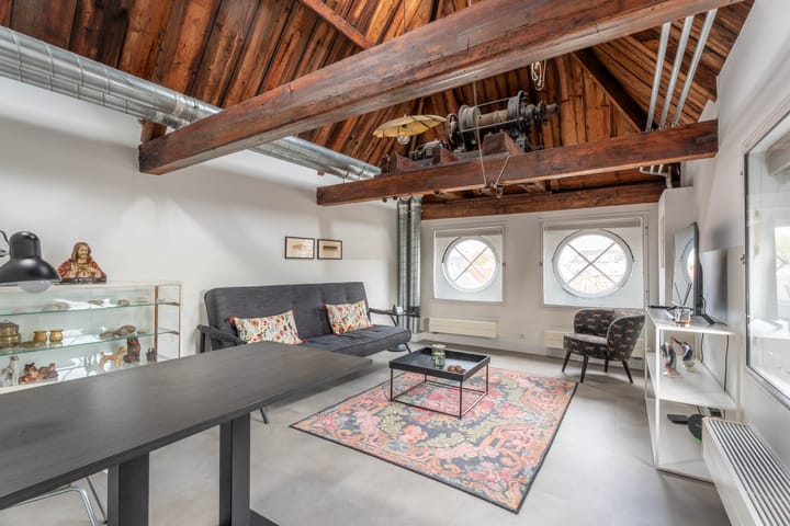 Foto 1 van Karnemelksteeg 1-F