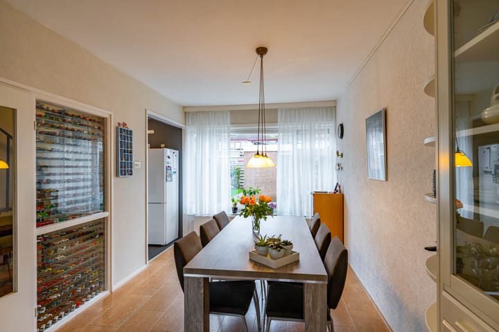 Foto 3 van Elzenlaan 3