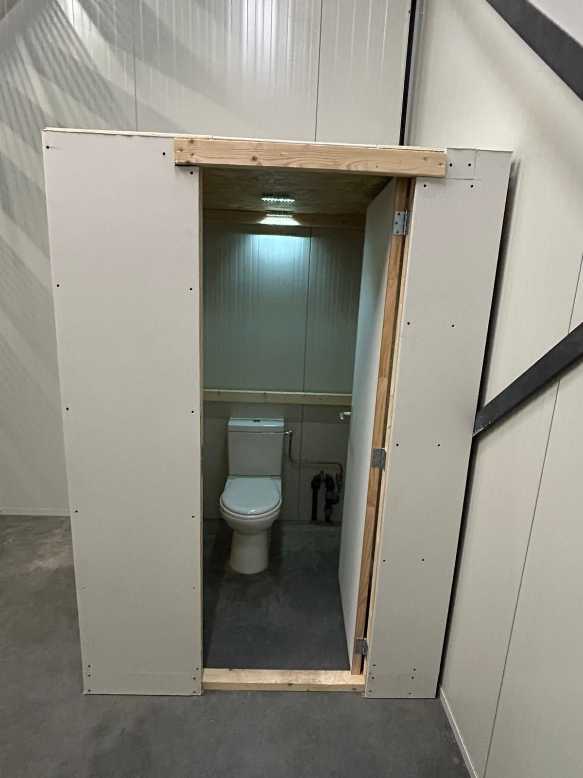 Bekijk foto 5 van Transportweg 61