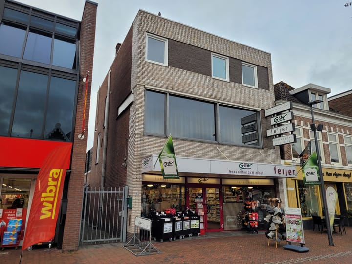 Hoofdstraat 82, Hoogeveen