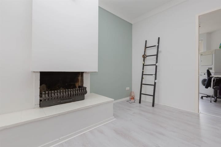 Photo 6 of Koninginneweg 57-A