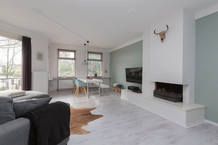 Photo 4 of Koninginneweg 57-A