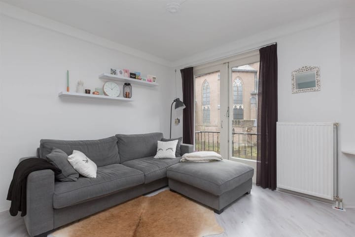 Photo 2 of Koninginneweg 57-A