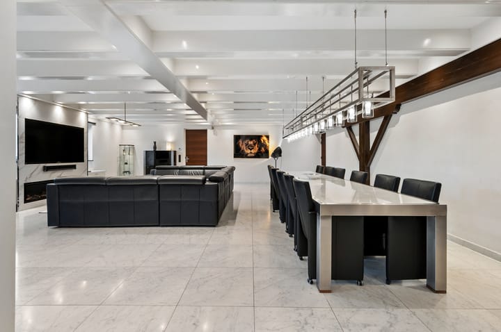 Foto 2 van Rustenburg 15