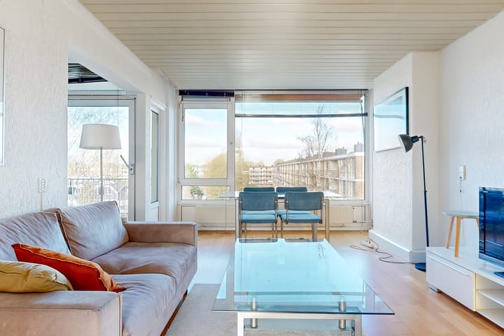 Foto 13 van Maarten Lutherweg 90