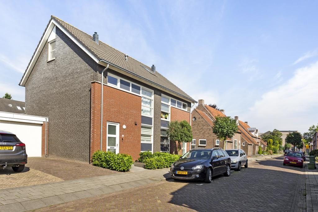 Foto 6 van Burg vd Mortelstraat 12