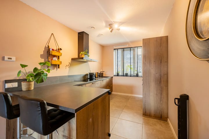 Photo 3 of Oversteek 3