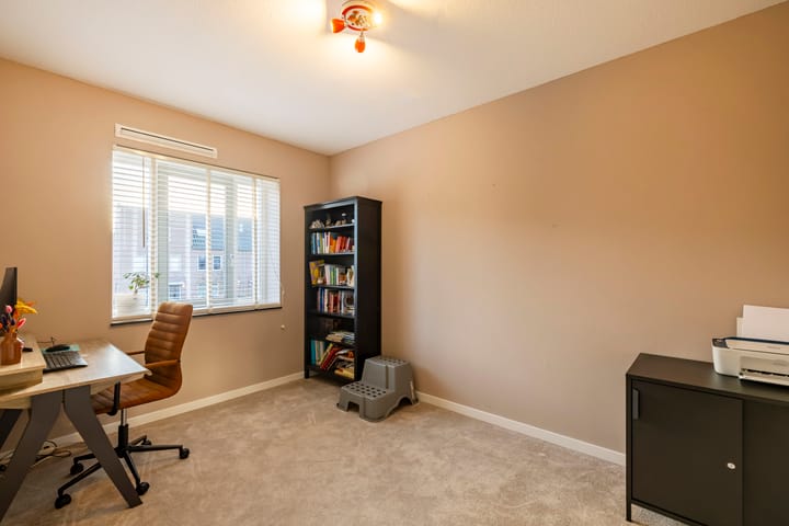 Photo 19 of Oversteek 3