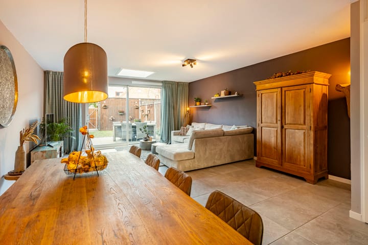 Photo 5 of Oversteek 3