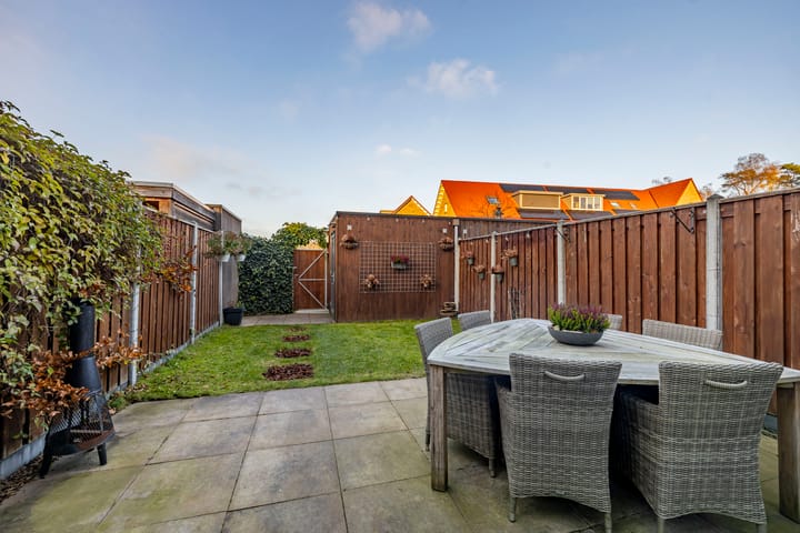 Photo 26 of Oversteek 3