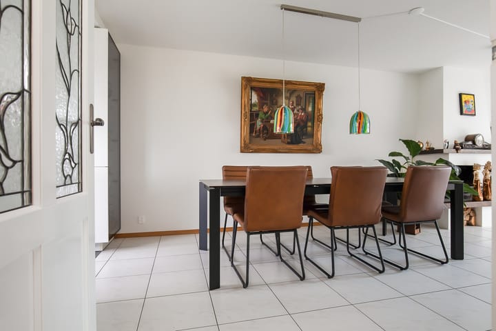 Foto 9 van Taniaburg 36