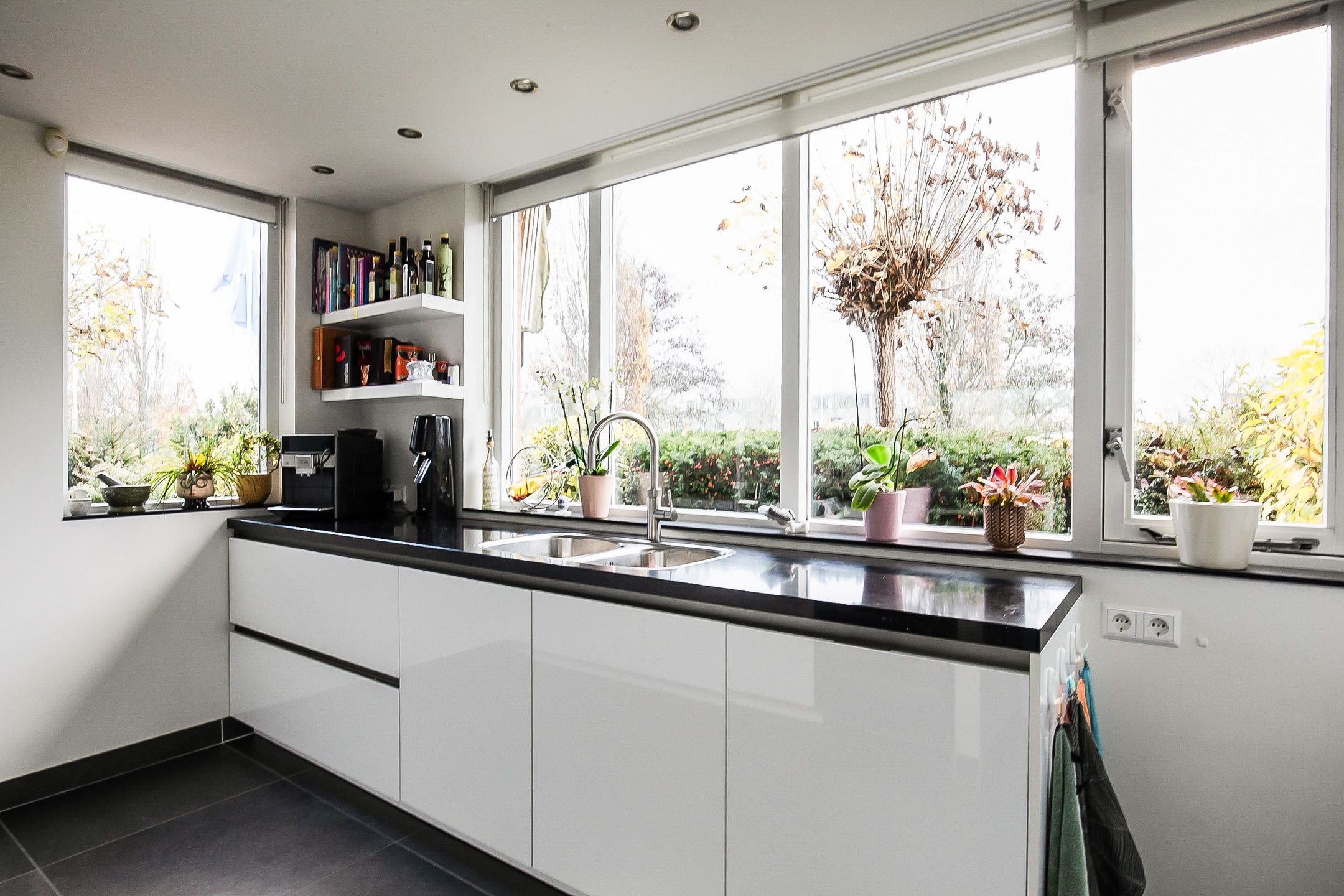 Foto 18 van Taniaburg 36