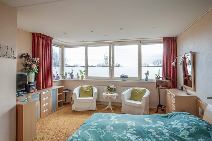 Foto 30 van Taniaburg 36