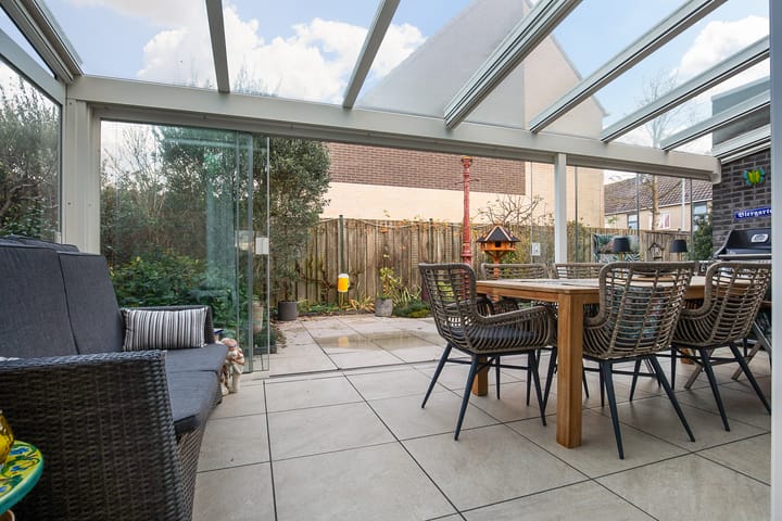 Foto 39 van Taniaburg 36