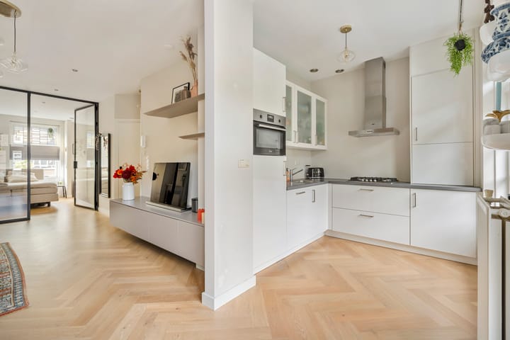 Foto 9 van Michelangelostraat 81-2