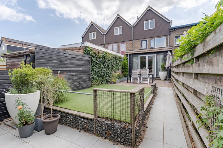 Burgemeester Trooststraat 107