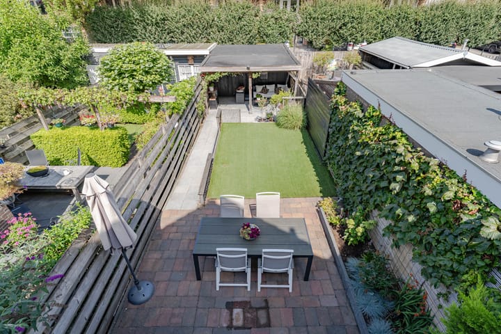 Photo 2 of Burgemeester Trooststraat 107