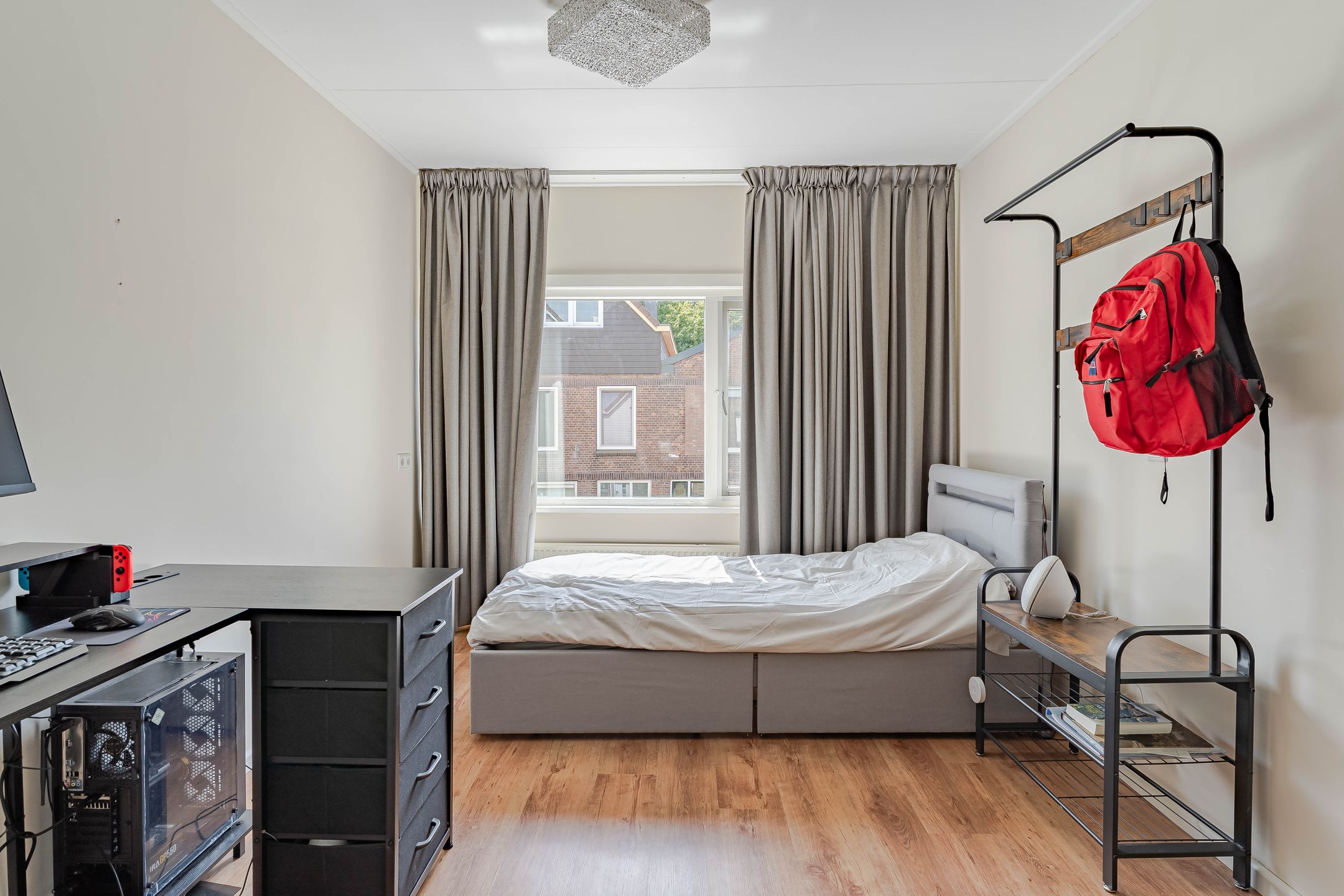 Foto 15 van Burgemeester Trooststraat 107