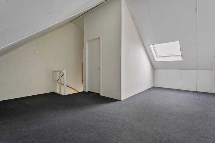 Photo 24 of Lover 90