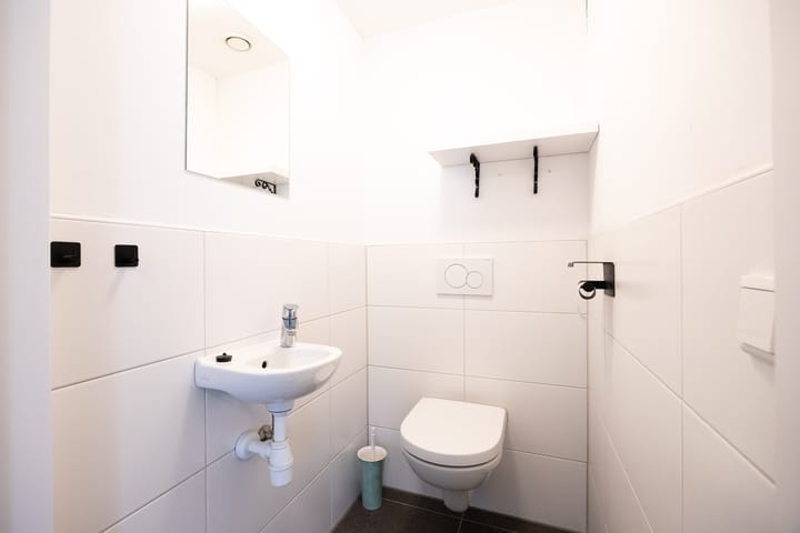 Foto 9 van Wagenstraat 2-A