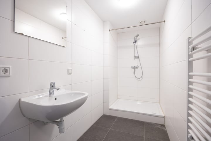 Foto 16 van Wagenstraat 2-A